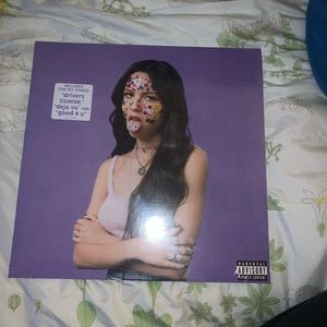 brand new NEVER used sour olivia rodrigo record